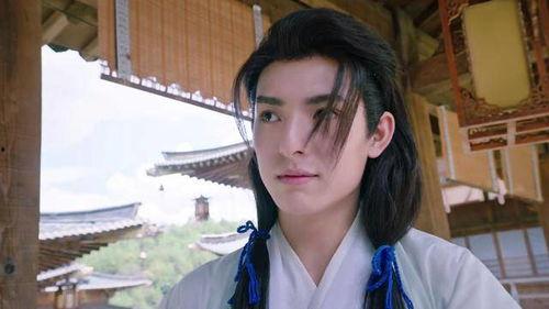 师兄，请按剧本来！,请按剧本来！——一部青春校园的浪漫喜剧之旅